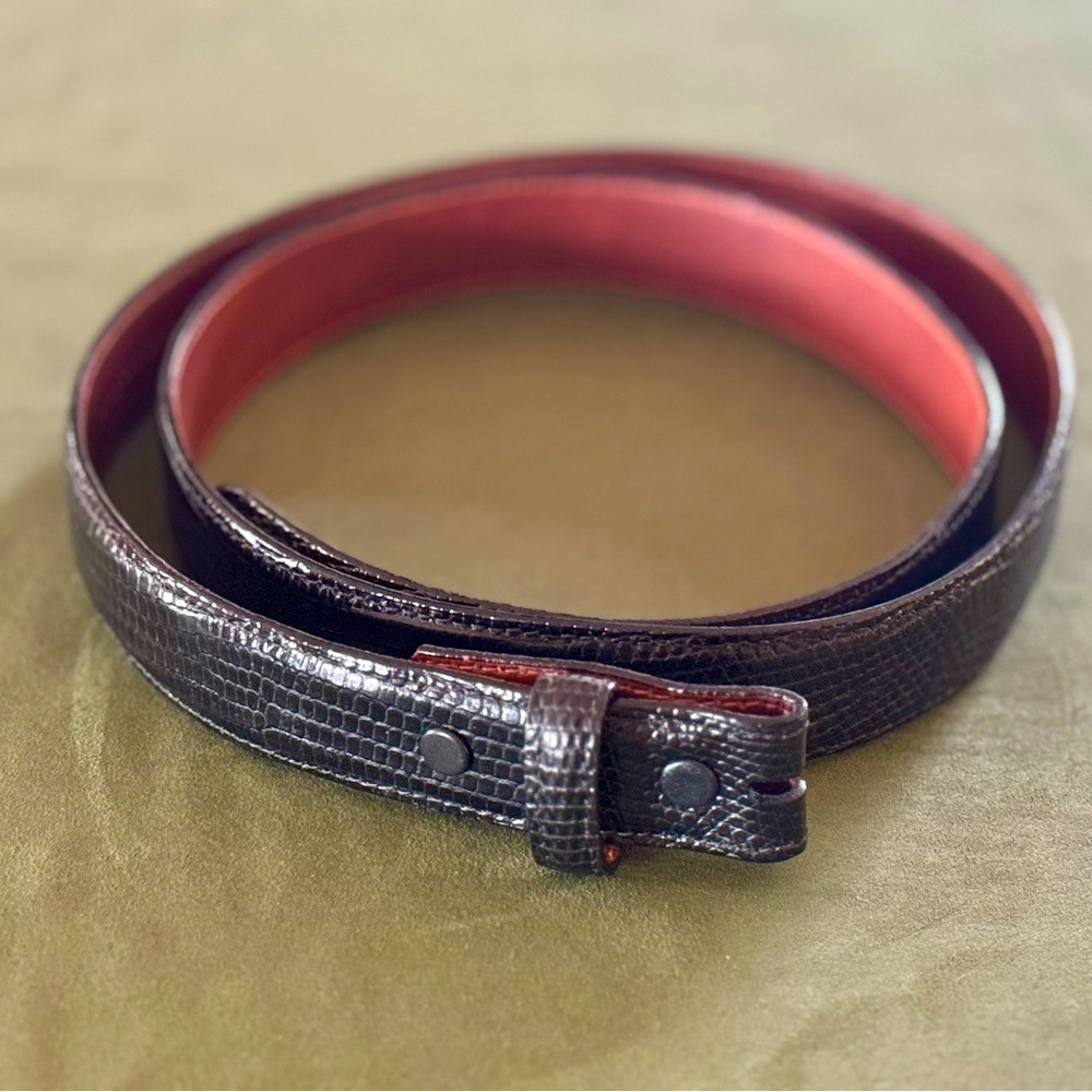Vintage, genuine lizard skin, handmade, 1” belt strap. Size 38 Black